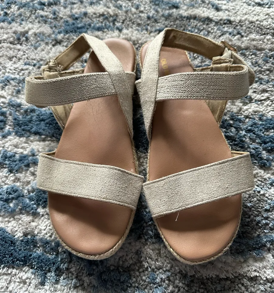 Tan Sandals Size 7.5