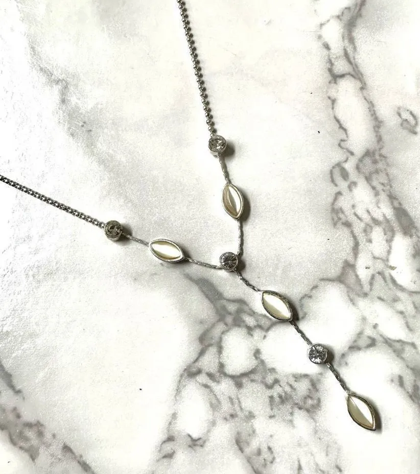 Silver tone dainty Y necklace