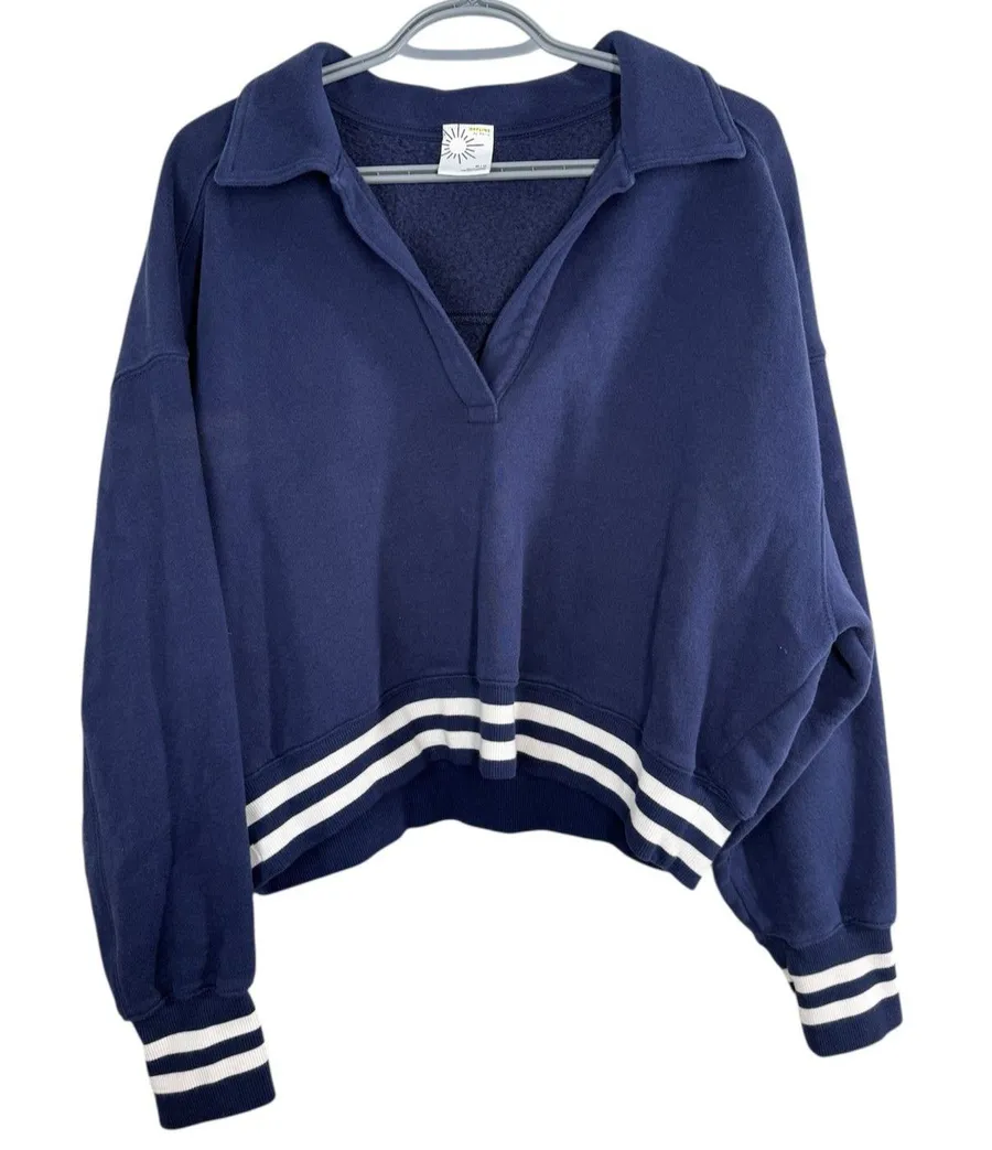 Aerie Offline Womens Blue Cropped Sweatshirt Sz M Varsity Loungewear Oversized