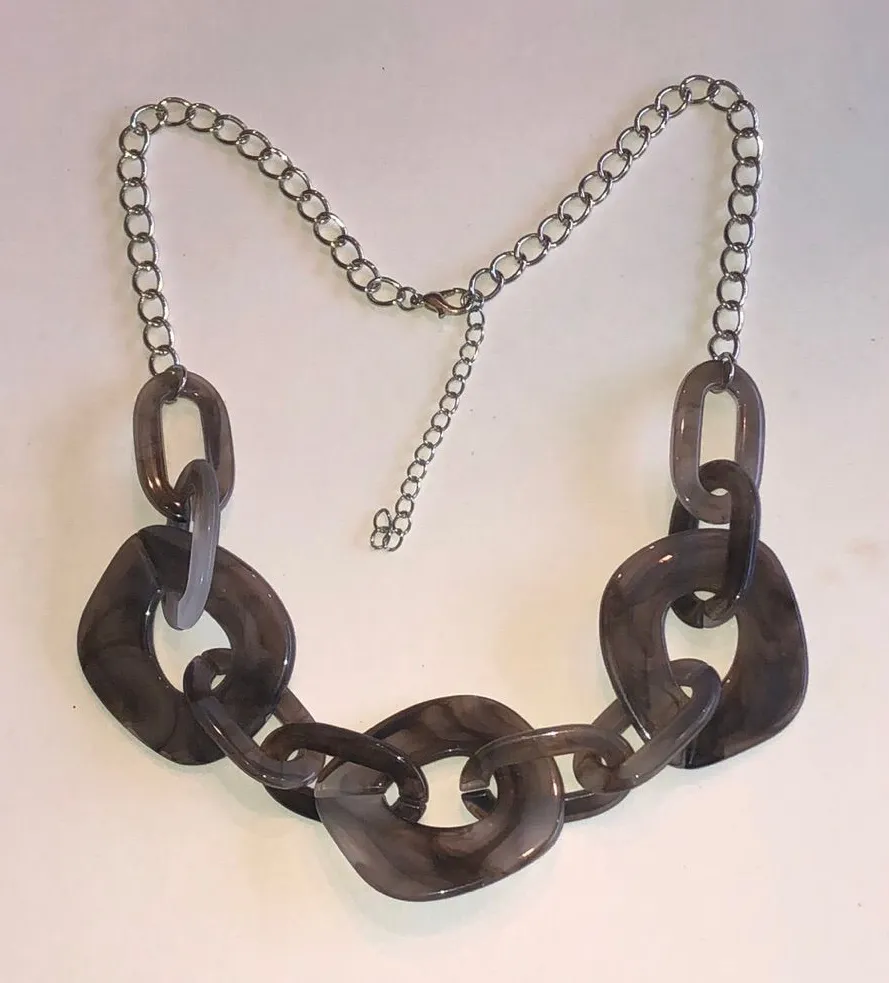 Chunky Gray Resin Link Boho Statement Necklace Silver