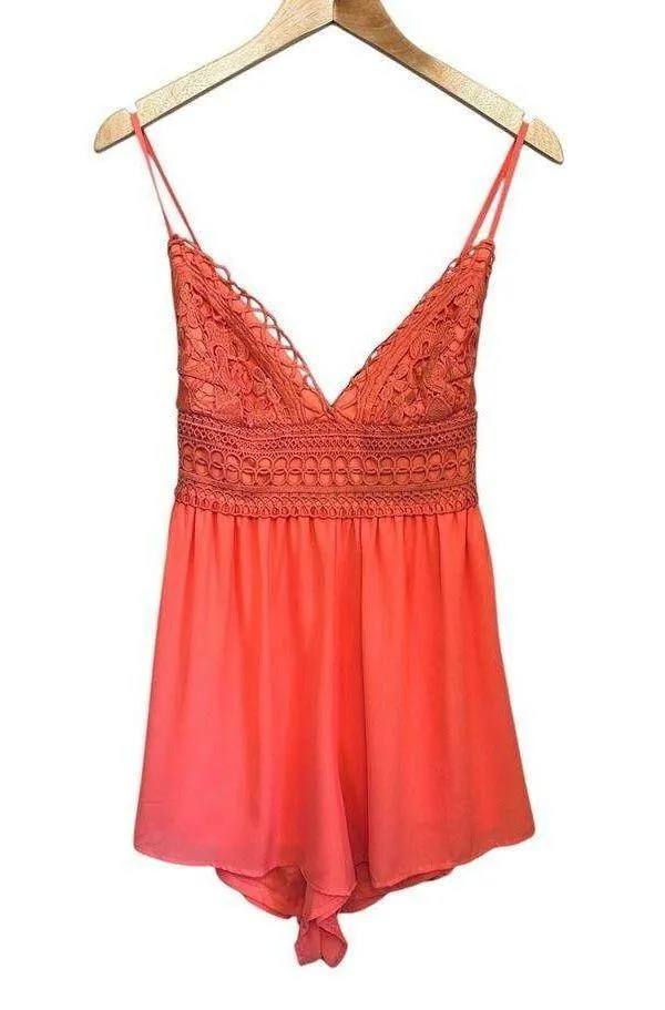 IRIS Silky Coral Lace Spaghetti Strap Open Back Bow Shorts Romper Juniors Large