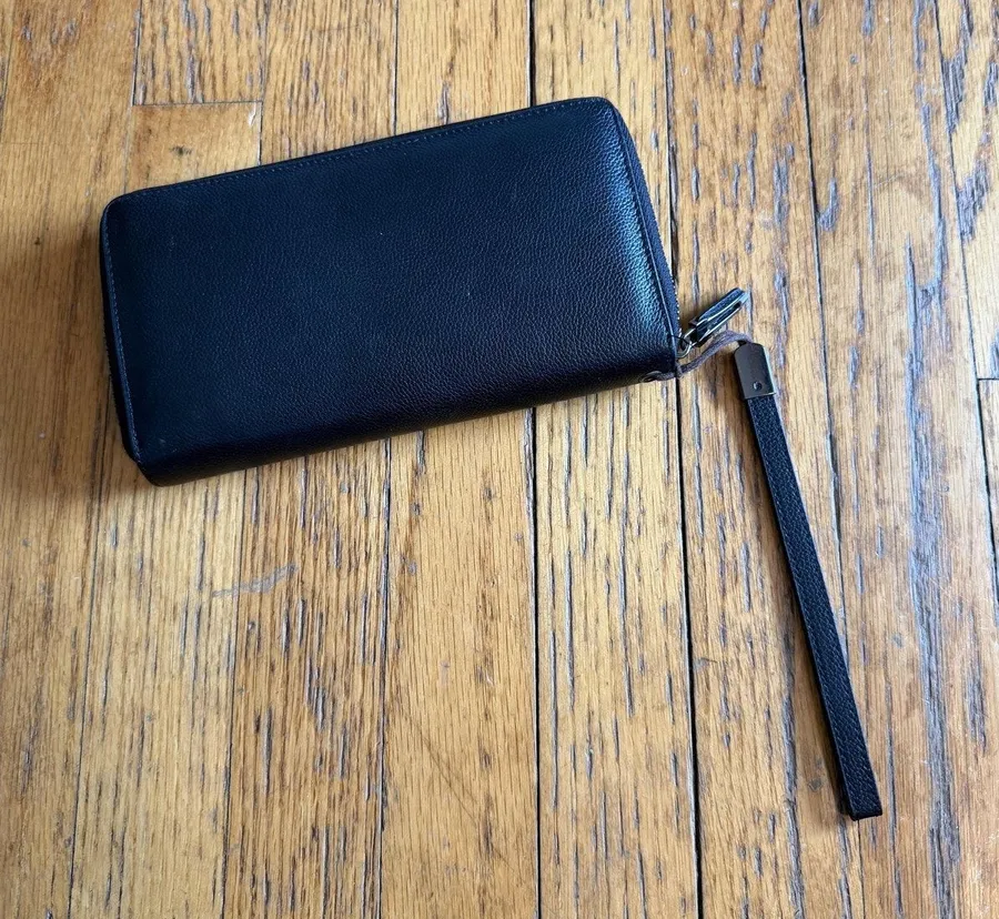 Bveyzi Wallet Womens One Size Black RFID Blocking Zip Around Wristlet Organizer