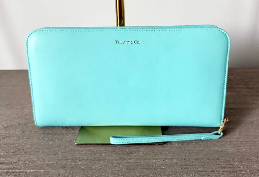 Tiffany & Co. Tiffany Blue Leather Zip Wallet Wristlet