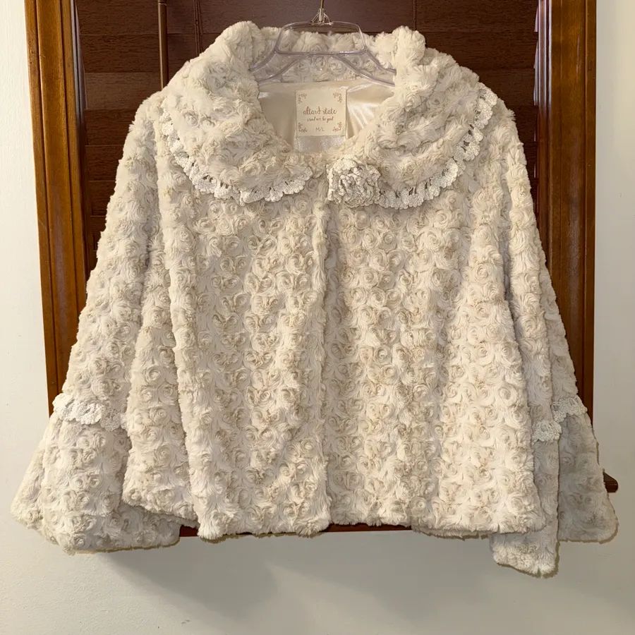 NWT $130 Altar’d State Rosette Ivory Faux Fur Lined Hook Closure Jacket M/L