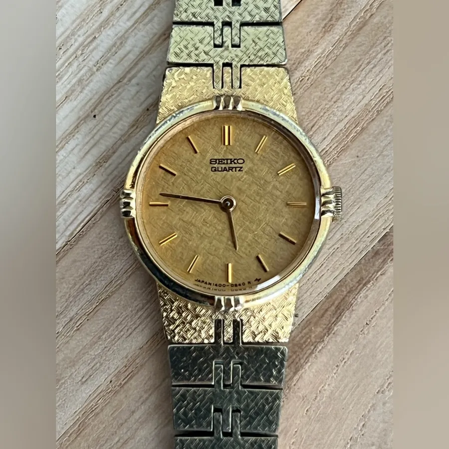 Seiko Ladies Watch Vintage Gold Plated Bracelet Gold Mustard Round Dial