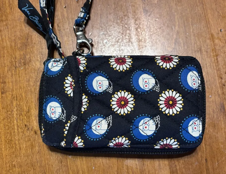 Vera Bradley Owl Print Zip Around Wristlet Wallet Card Organizer