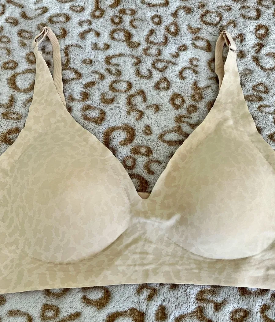 Seamless Nude Wireless T