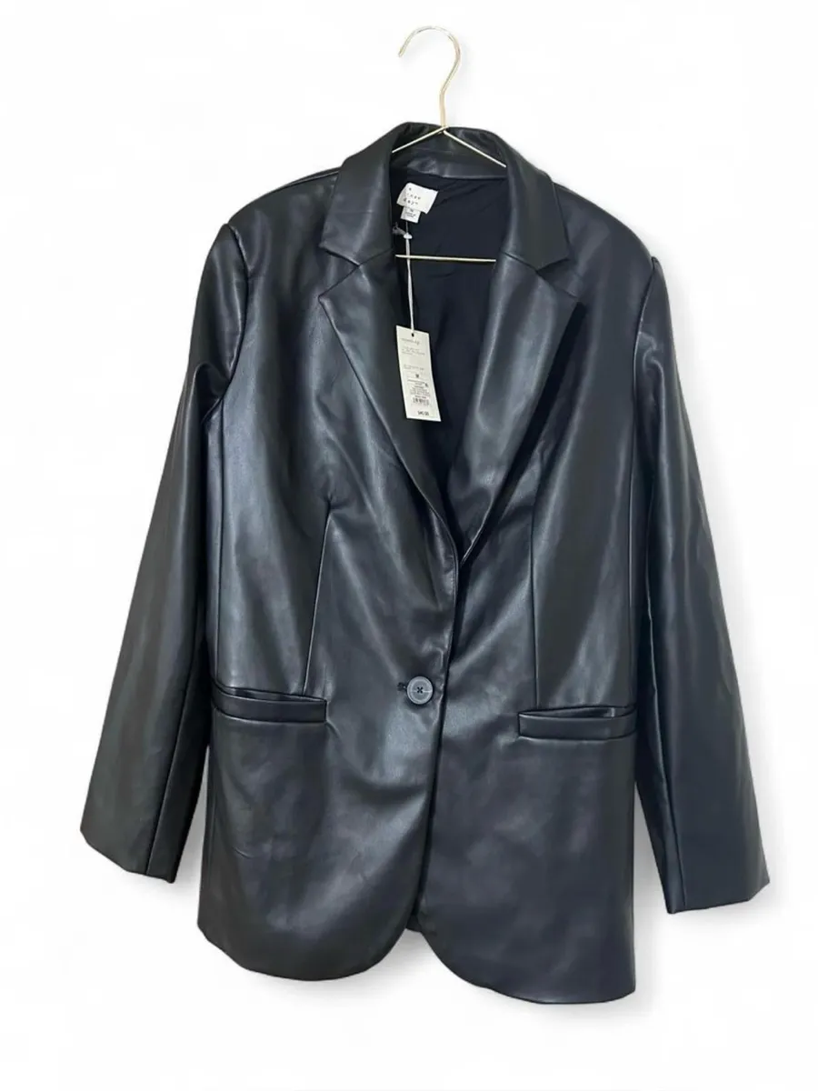 New with Tags A New Day Women’s Black Faux Leather Blazer Jacket Medium