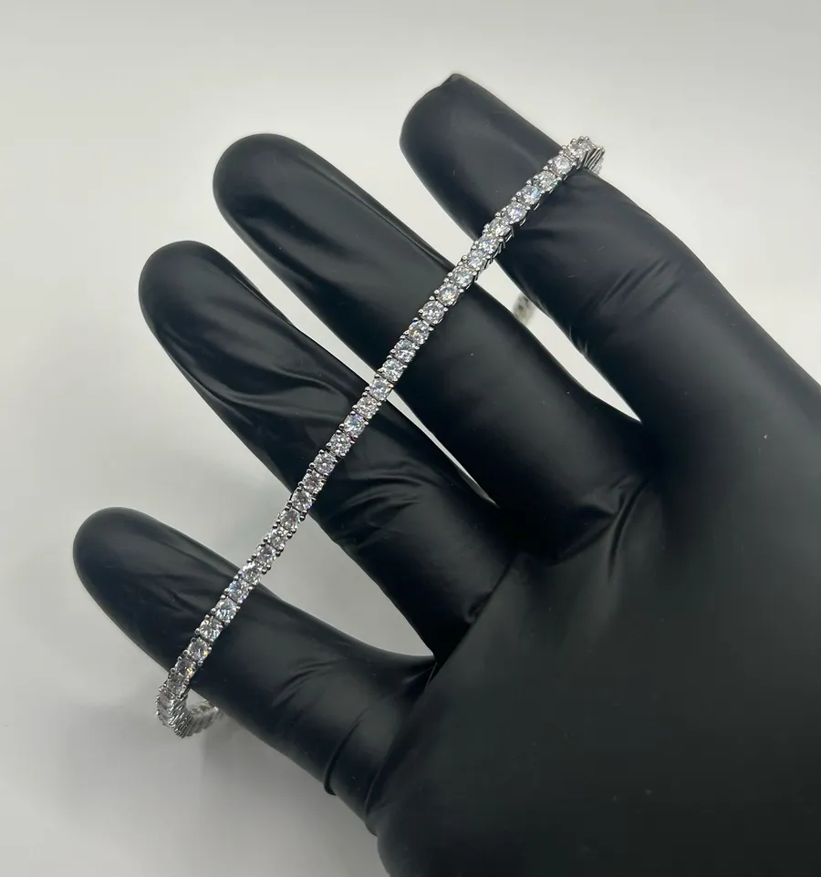 Moissanite Tennis Bracelet Silver 3mm 8 Inch Brand New VVS1 Crazy Shine No Pass