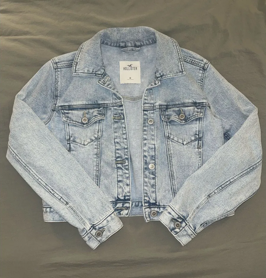 Hollister Pale Blue Distressed Cropped Denim Jacket