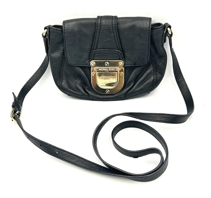 Michael Kors Black Leather Crossbody Bag Womens Small Gold Hardware Y2K Chic