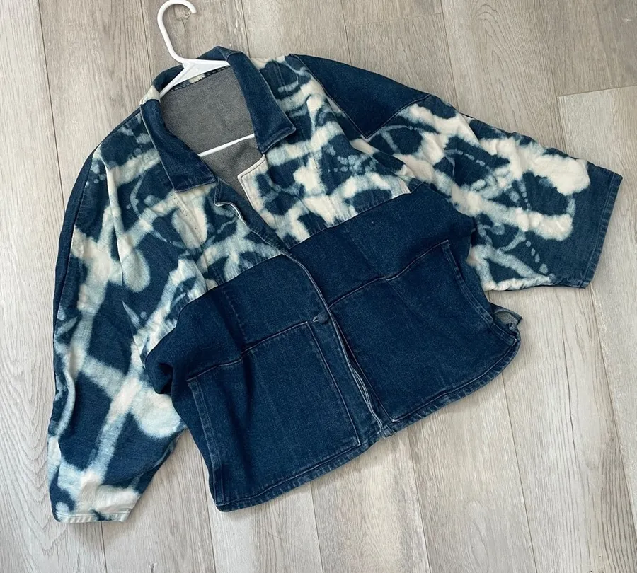 Bleached Denim Jacket toggle button boxy womens Blue (medium large) streetwear