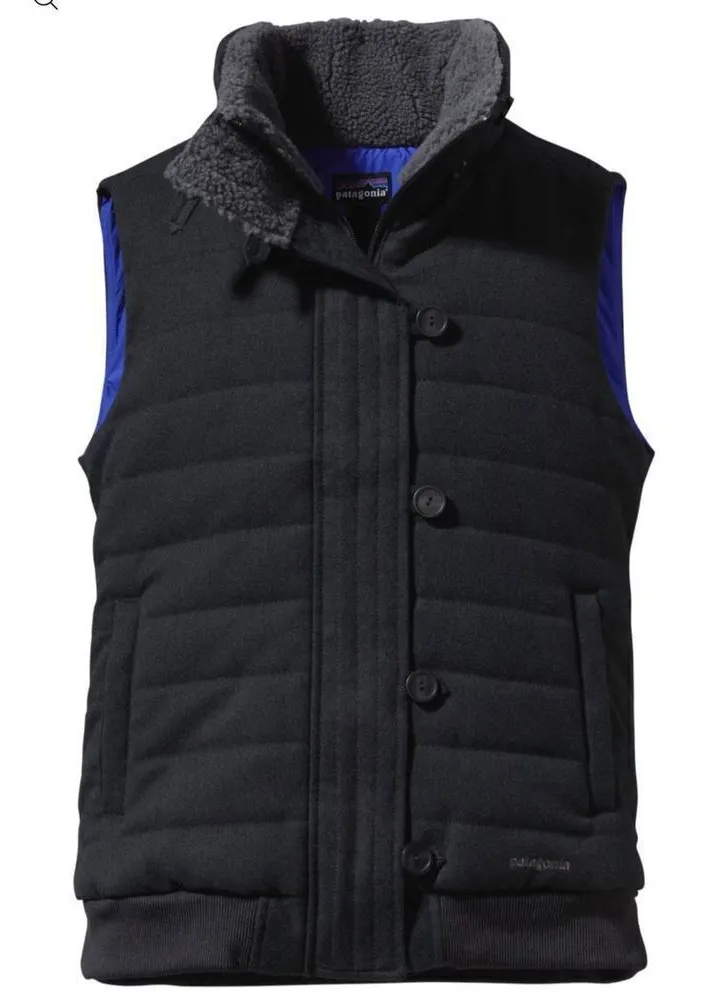 Patagonia Women’s Vagabunda Quilted Fleece Neck Puffer Vest Dark Gray S