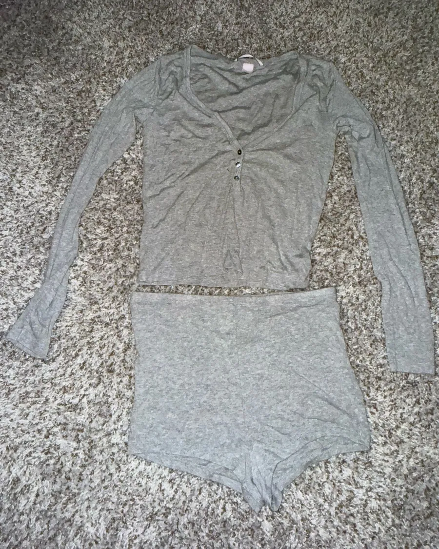 Victoria's Secret henley sleep set
