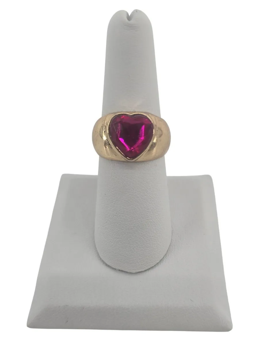 Ring Women 7.25 Heart Pink Faux Ruby Gold Tone Dome Statement EUC
