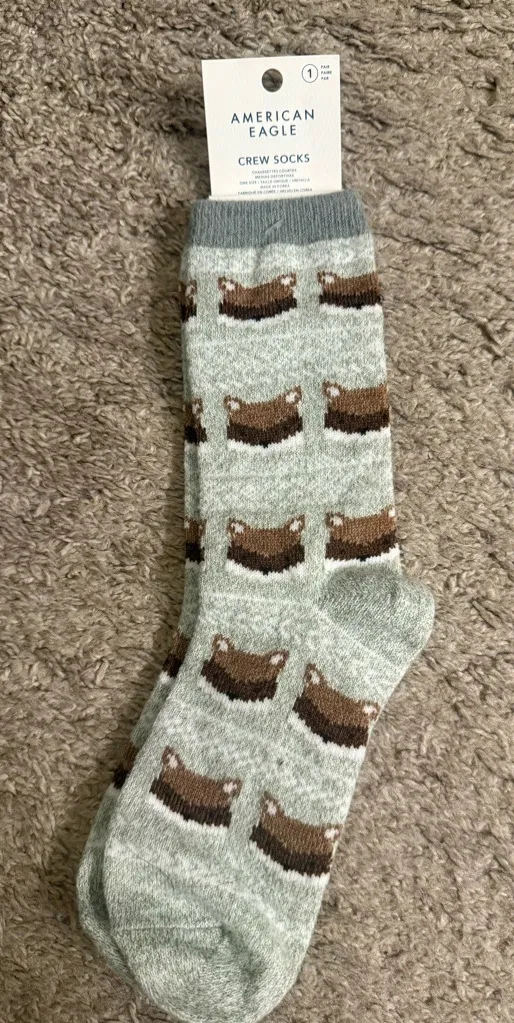American Eagle Outfitters AE Green Raccoon Fair Isle Super Soft Crew Socks NWT