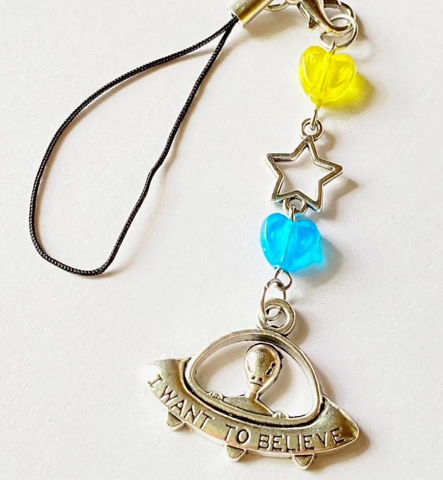 funny funky y2k Kawaii alien phone charm/strap/accessory/bag charm/display👽💙💛
