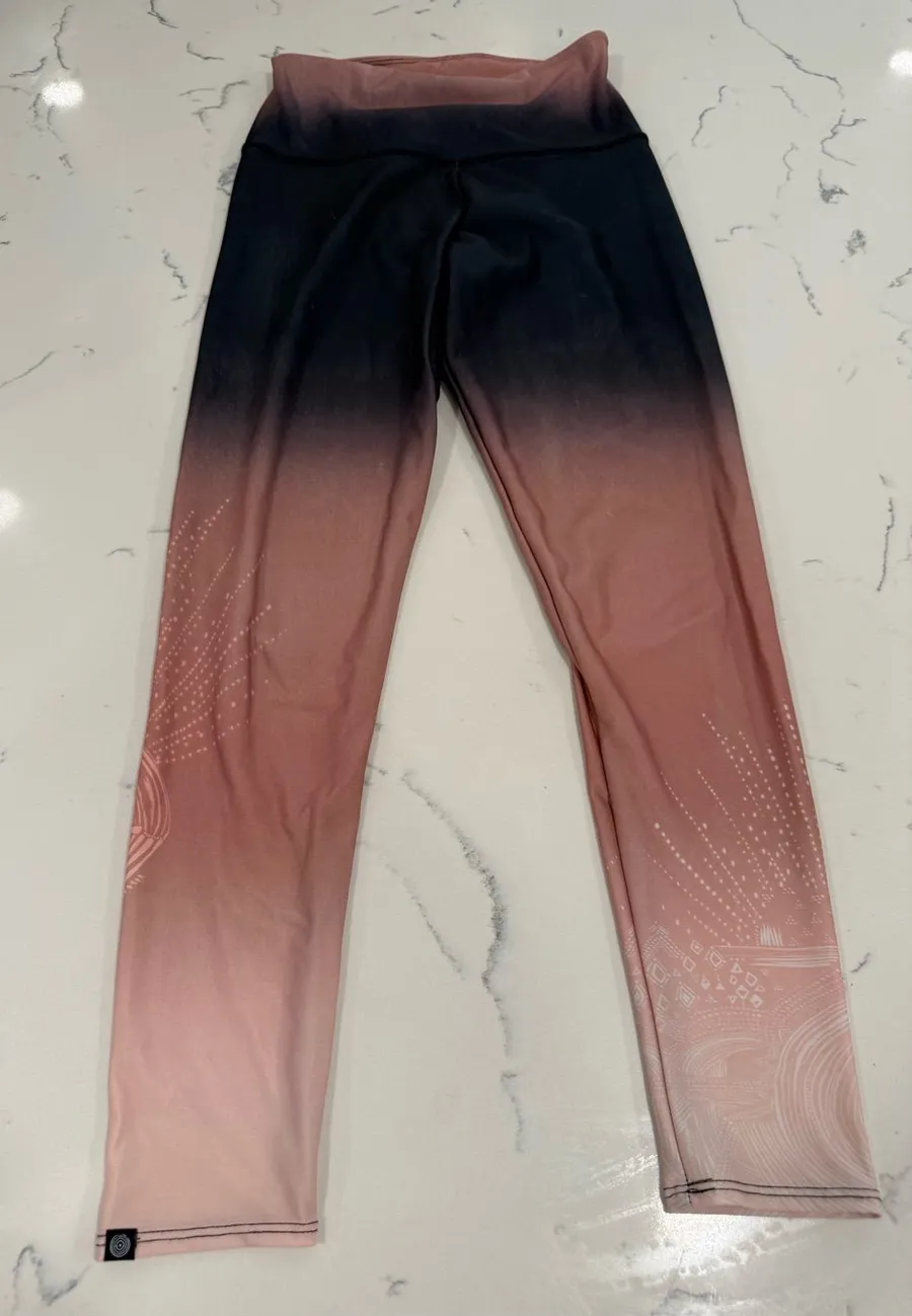Onzie Ombre Rose-to-Black Leggings with Subtle White Print