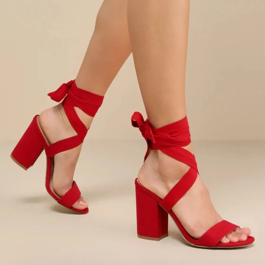 Lulu's Red Heeled Sandals with Knotted Design