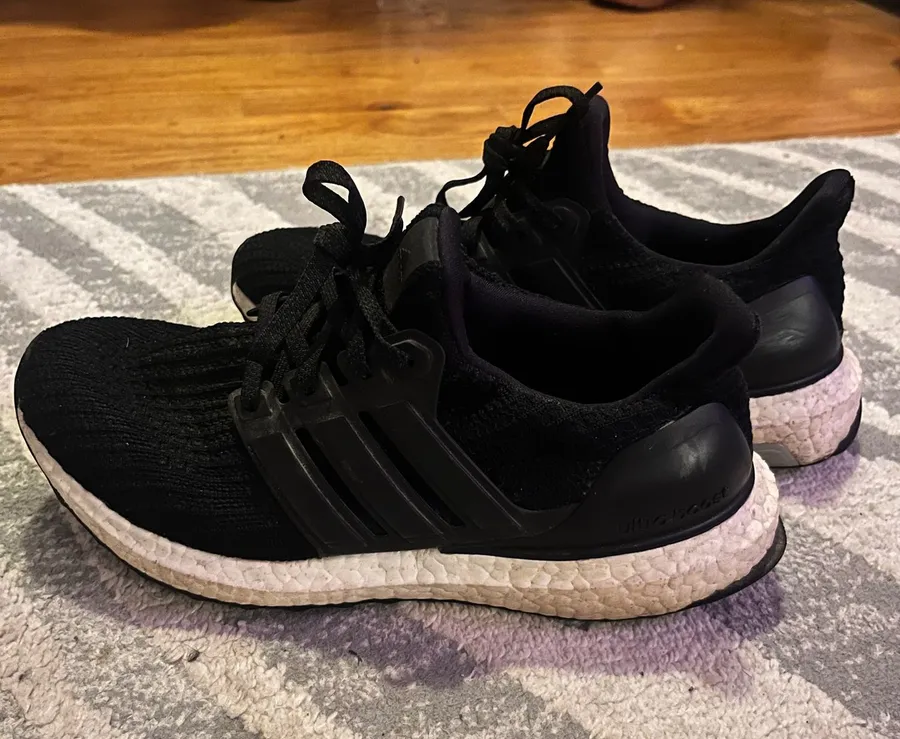 Women’s black and white adidas ultraboost sneakers 6.5