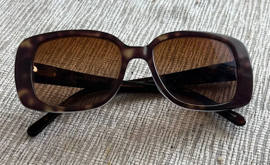 Ann Taylor Tortoiseshell Sunglasses with Brown Lenses Vintage Frames Only