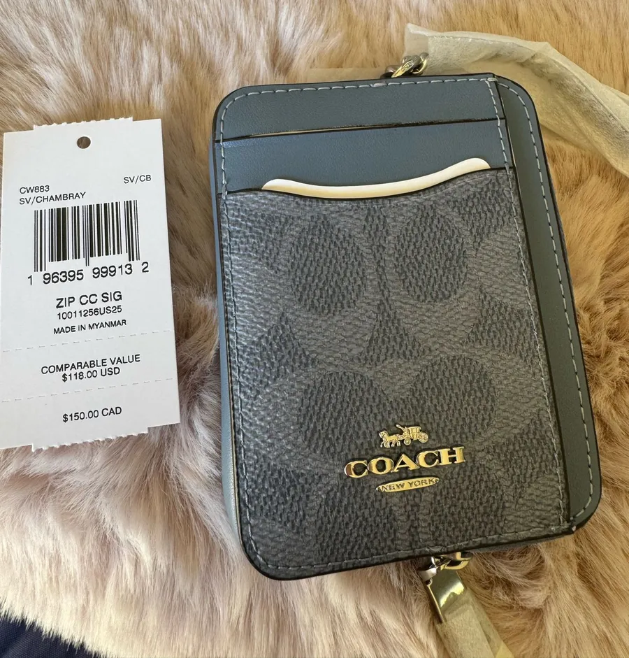 NWT Coach CW883 Zip Card Case In Signature Canvas In Silver/Chambray