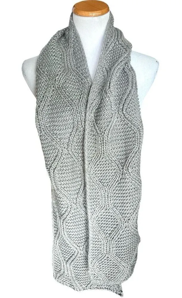 Womens Jessica Simpson Gray Gorgeous Shimmer Metallic Thread Knit Winter Scarf