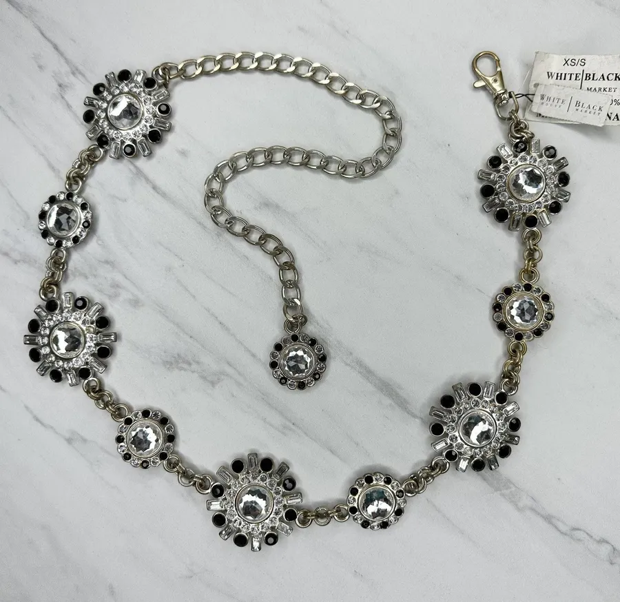 White House Black Market Rhinestone Chain Belt XS/S ✨
