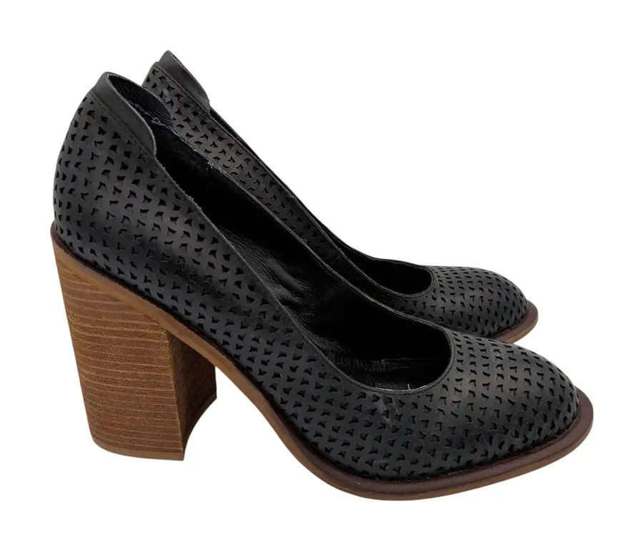 Kelsi Dagger Brooklyn Hall Black Leather Perforated Block Heel Pumps Size 9.5