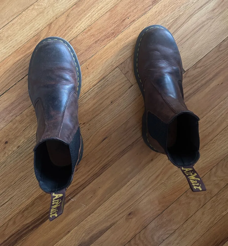 Doc Martens Chelsea Boots