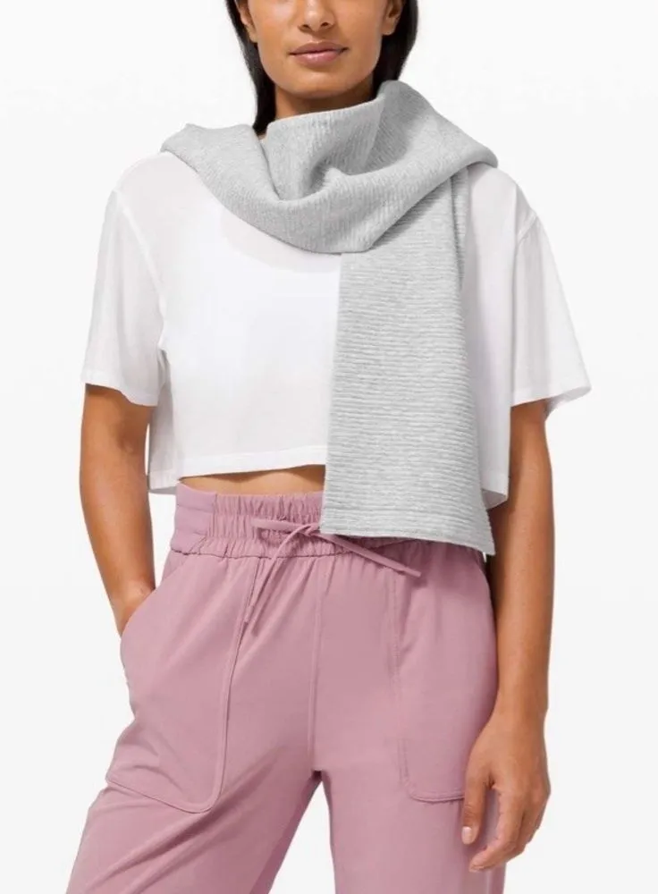 Rare Lululemon Vinyasa Skinny Scarf Heathered Core Ultra Light Grey NWT Retired