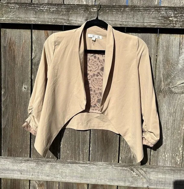 C'est Toi Button Front Lace Blazer Cardigan 3/4 Sleeve Small Fall Light Cute Tan