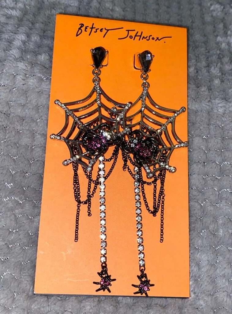 💍 Betsey Johnson Dark Magic Silver Tone Spider Web & Spider Drop Earrings NWT