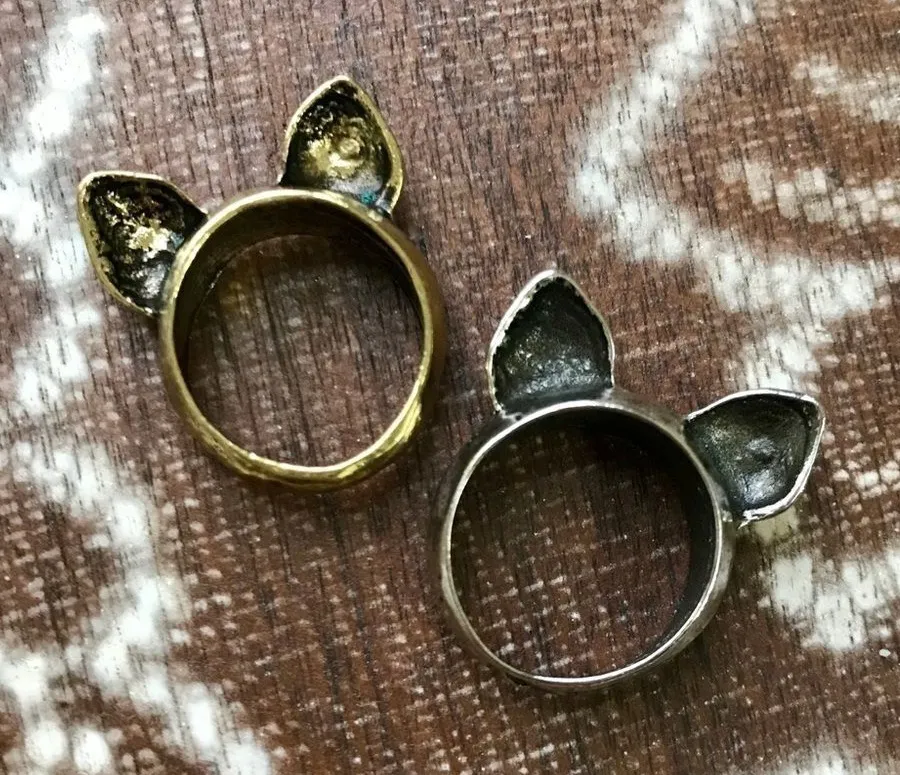 2 Kitty Cat Ring Kawaii Brass and Silver Size 7 Gold