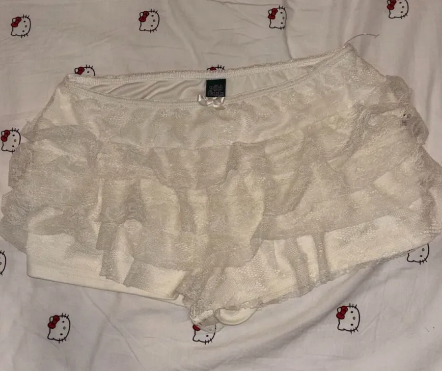 Wild Fable Ivory Lace Ruffle Boyshorts – Size S