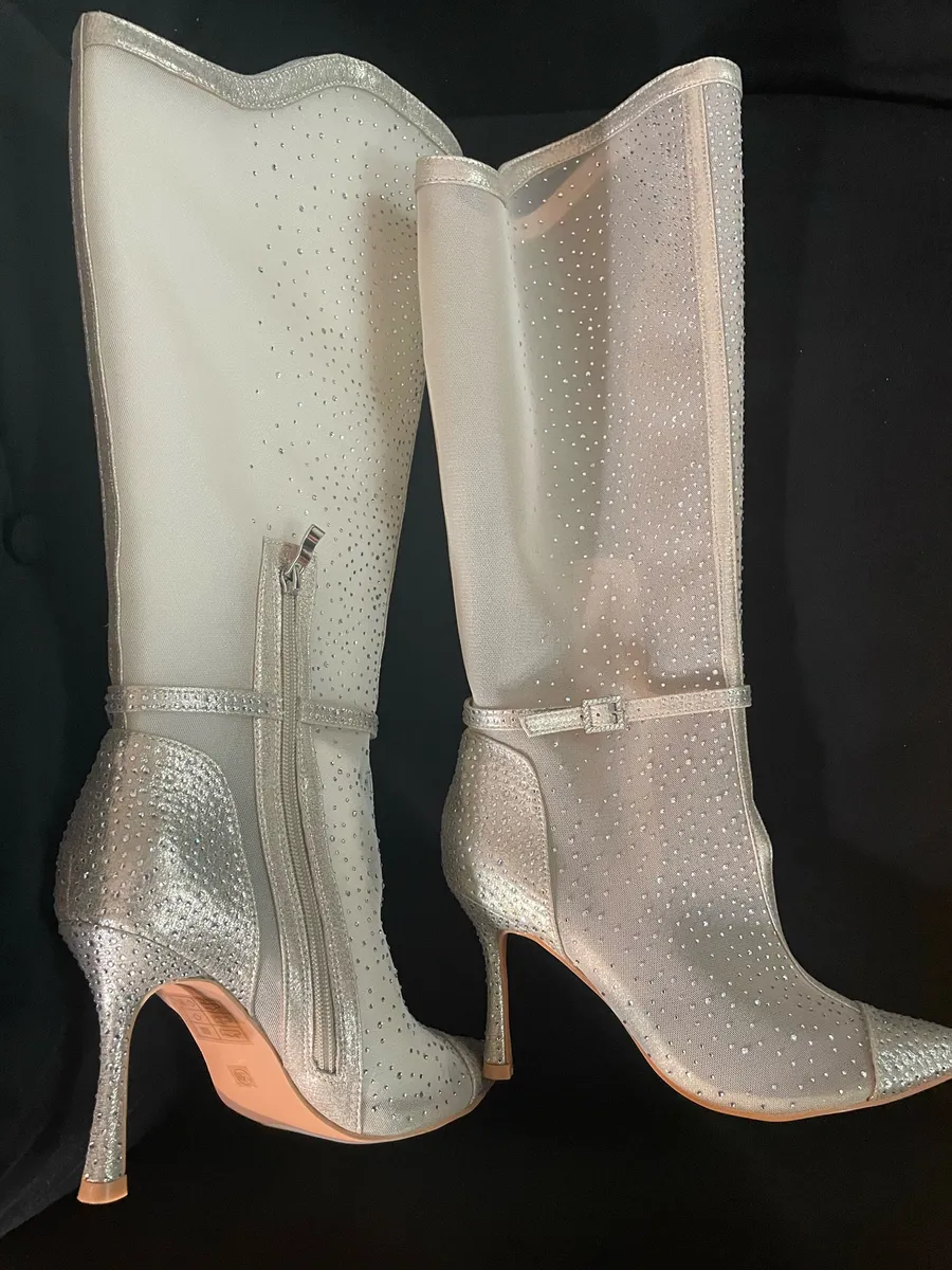 Studio Infinite Elegant silver knee