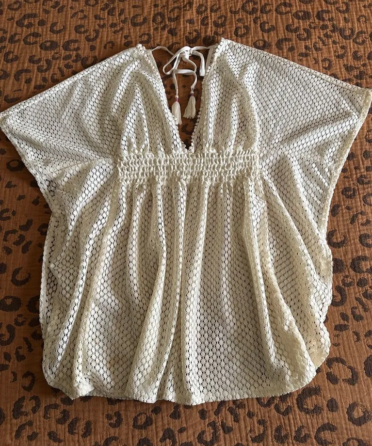 Xhilaration Cream Crochet V-Neck Beach Cover-Up