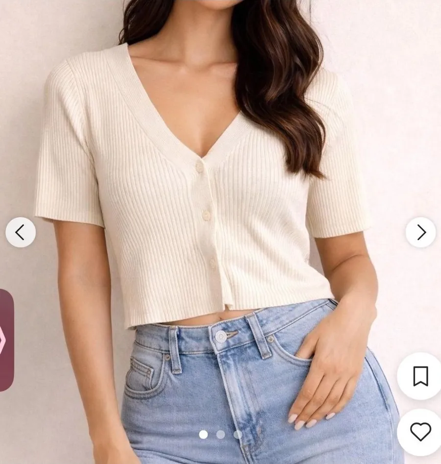 Zara Ribbed Short Sleeve Cardigan Cream VNeck Button Front Crop Top Small