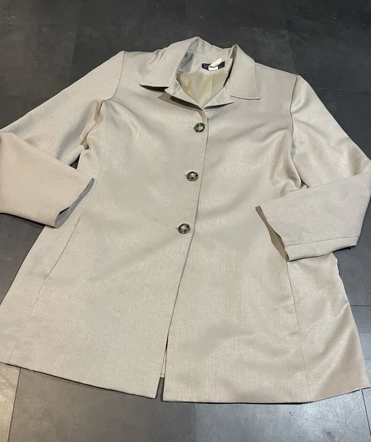 Vintage 90s Womens Beige Willow Ridge Jacket. Size XL D