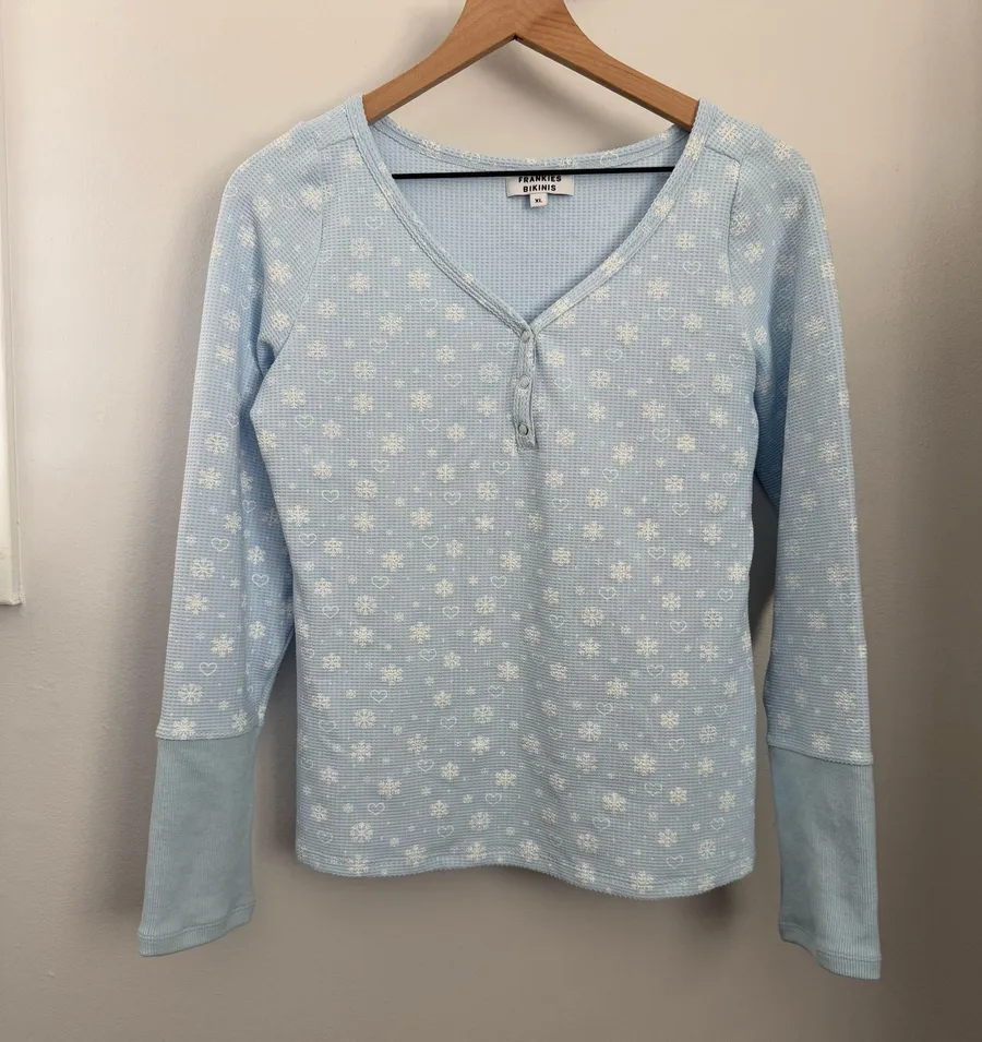 frankie’s bikinis XL Angel Waffle Long Sleeve Top Flurries Baby Light Blue
