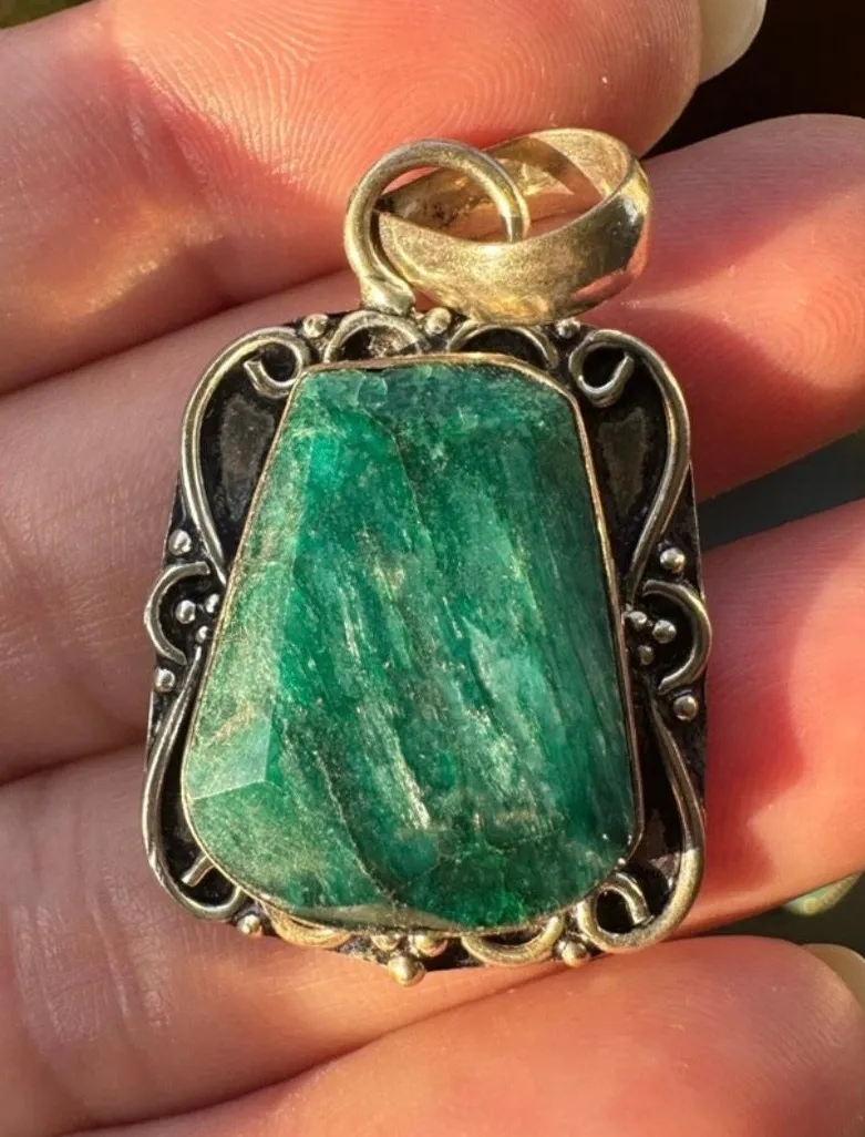 NWOT 3 piece sterling silver emerald set Green