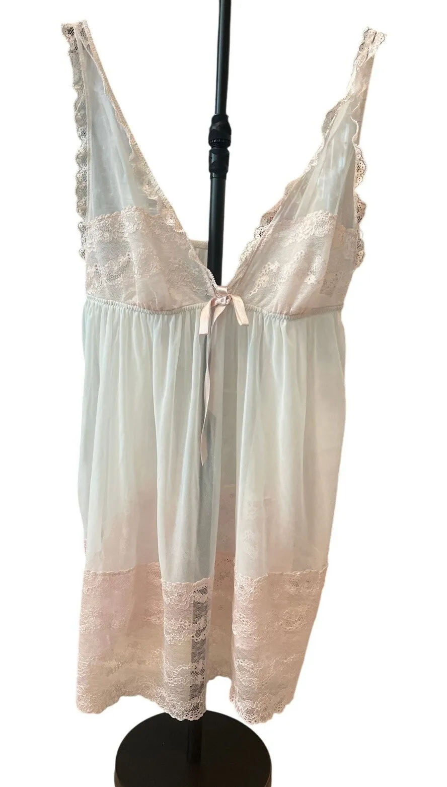 Victorias Secret Cream and Peach Babydoll Size Large Lace Nightgown Dress