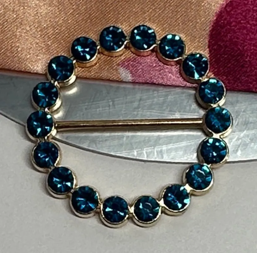 Gold Round Scarf Ring