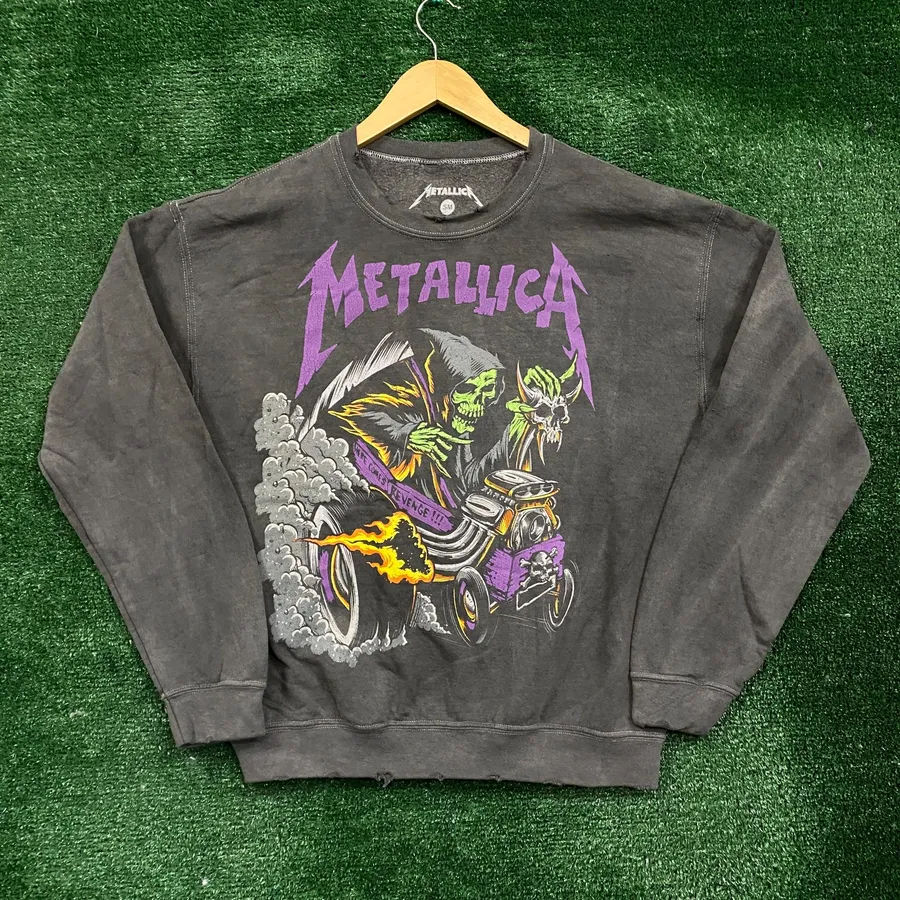 Metallica Here Comes Revenge Oversized Crewneck Sweater Size Small