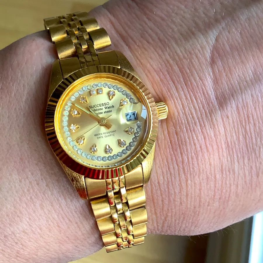Dressy vintage SUCCESSo ladies watch ππππ Gold