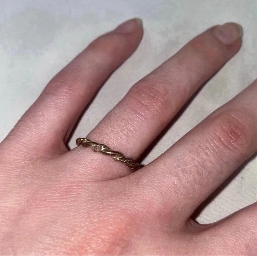 Ring Gold Size none
