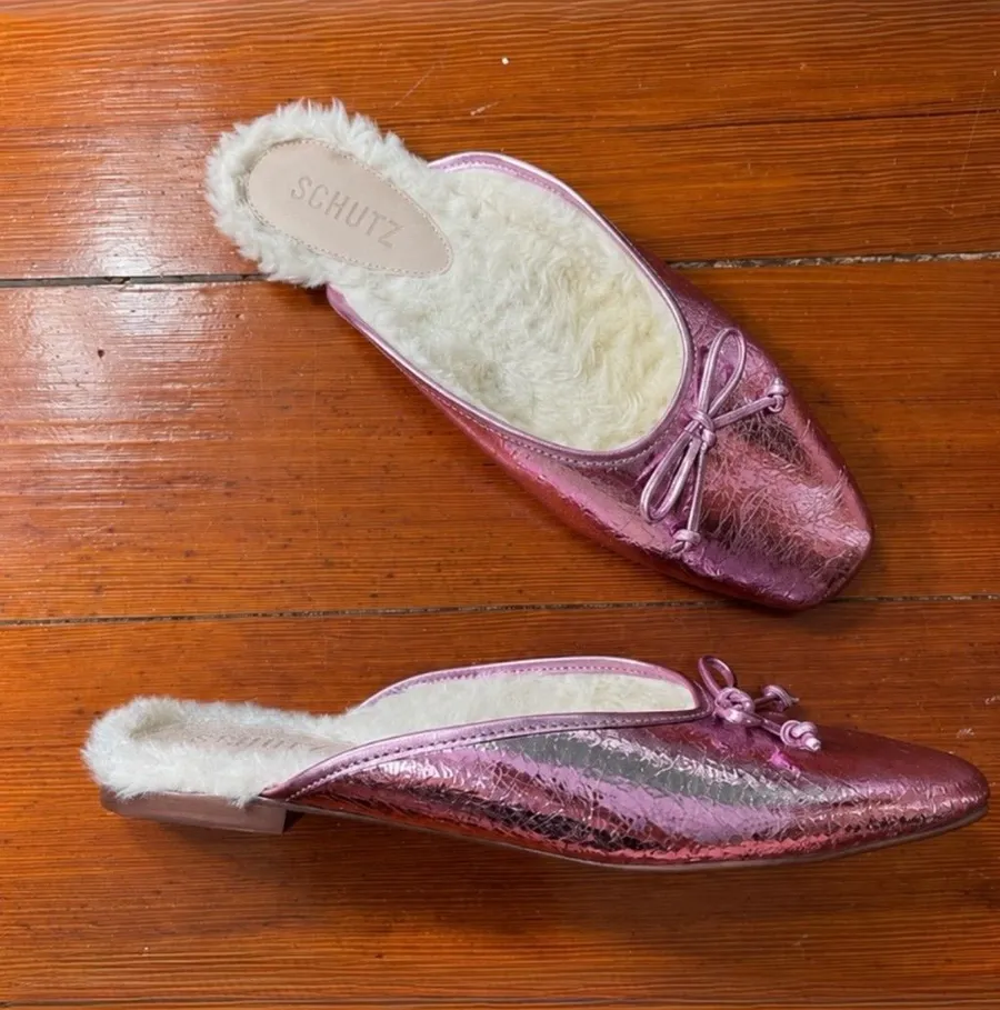 Schutz Evelin Metallic Pink Crackle Leather Shearling Mule Slides Sz 8.5๐๐