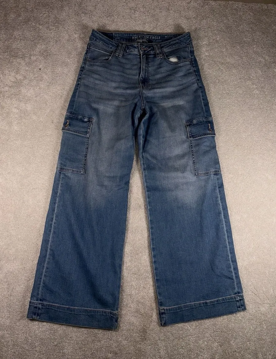 american eagle super high rise baggy wide leg cargo jeans 10 reg