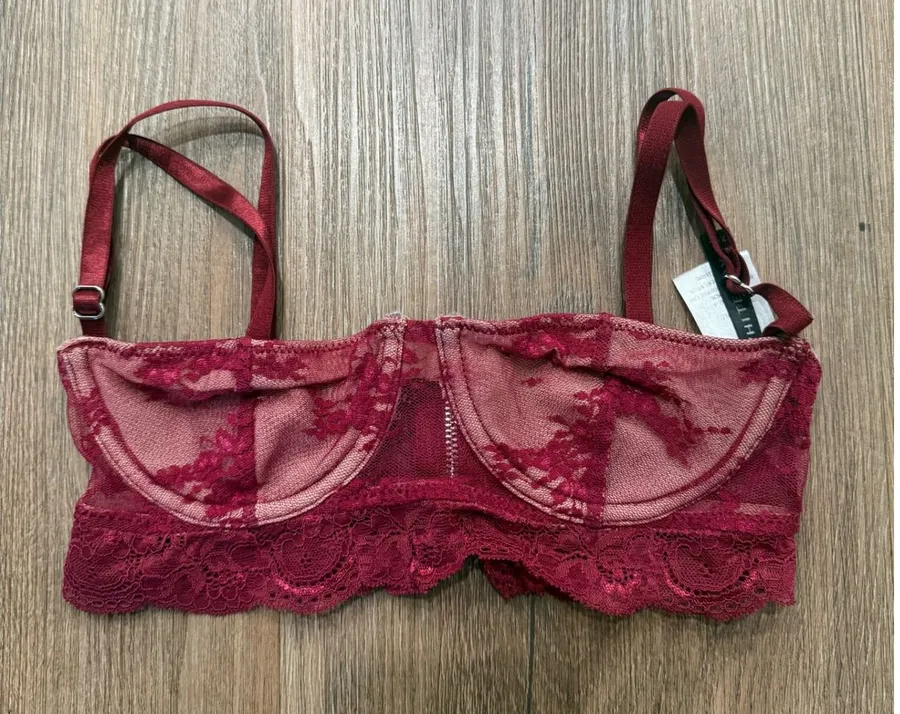 White Fox Boutique Burgundy Lace Underwire Bralette Zip Back XXS