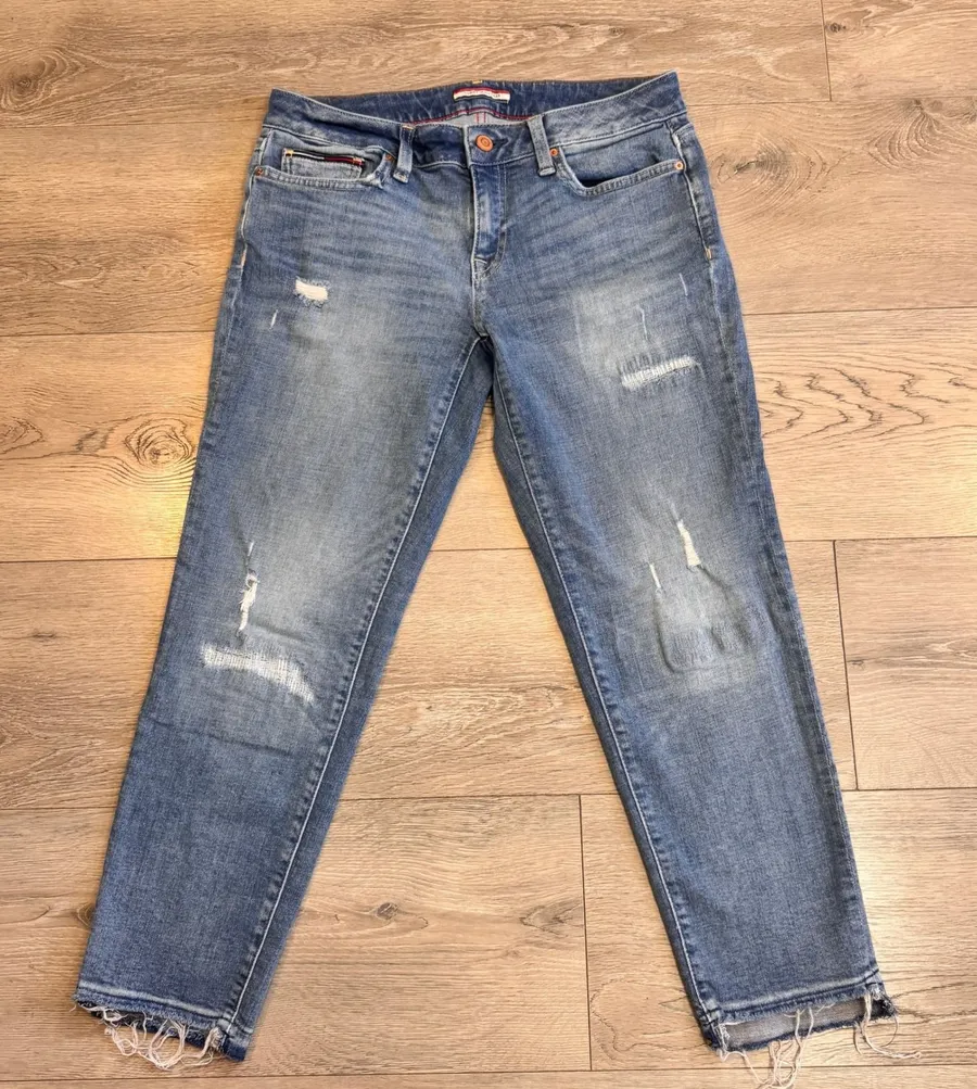 Tommy Hilfiger Womens Blue Distressed Boyfriend Jeans Cropped Raw Hem Size 0